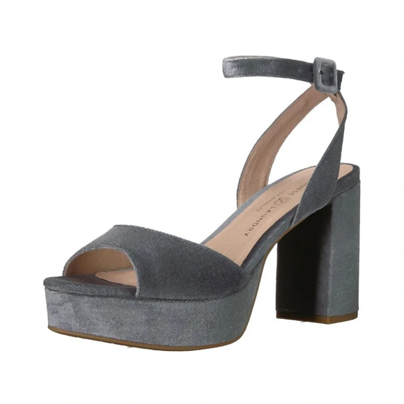 Chinese Laundry Shoes - Chinese Laundry Women's Theresa Heeled Sandal Size 8.5 (39)